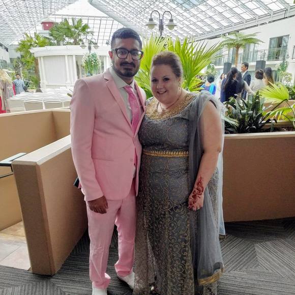 Meet your Posher, Michelle - Picture 1 of 1